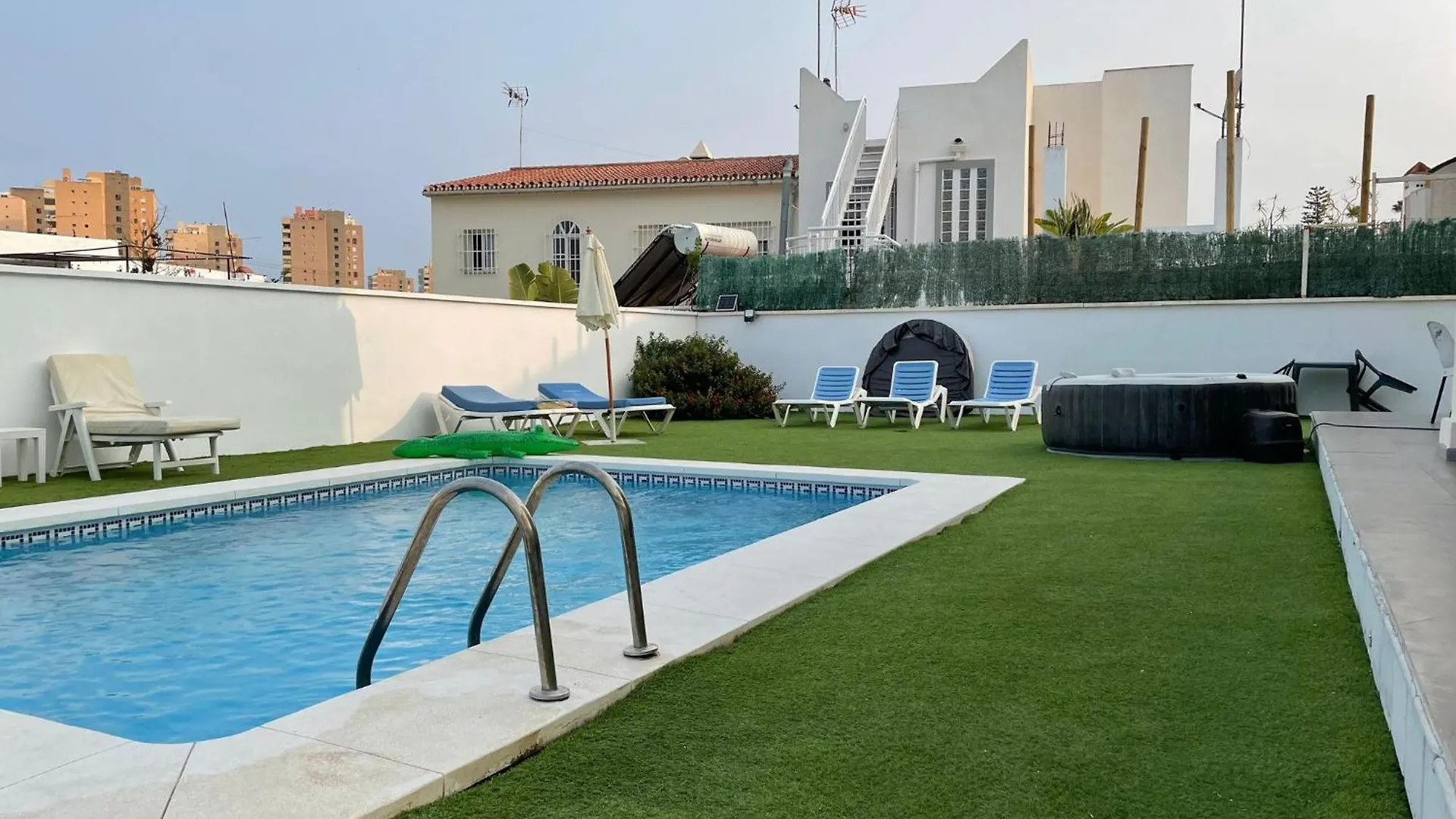 Alojamento de Acomodação e Pequeno-almoço Villa Bonita Torremolinos
