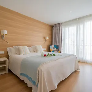 hostal-residencia-menurka.balearic-islands.net/